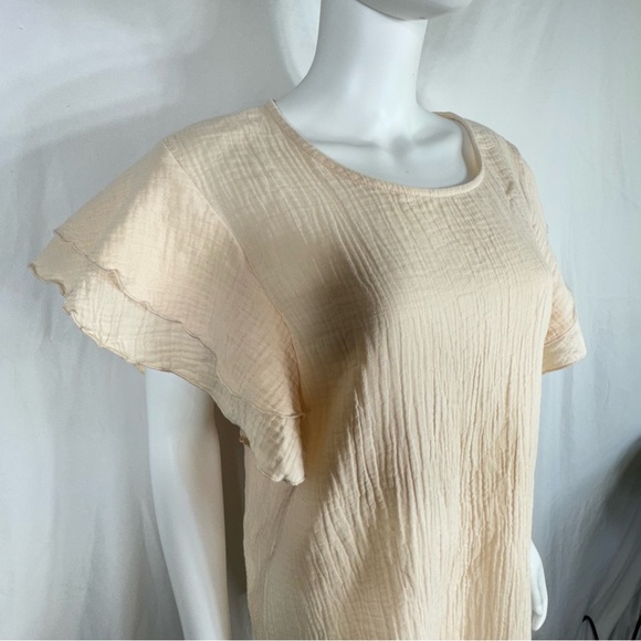 Dokotoo Women’s Cream Butterfly Ruffle Sleeve Blouse - Picture 2 of 6